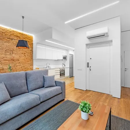 Lodging Modern In Downtown With Lovely Balcony Apartment *